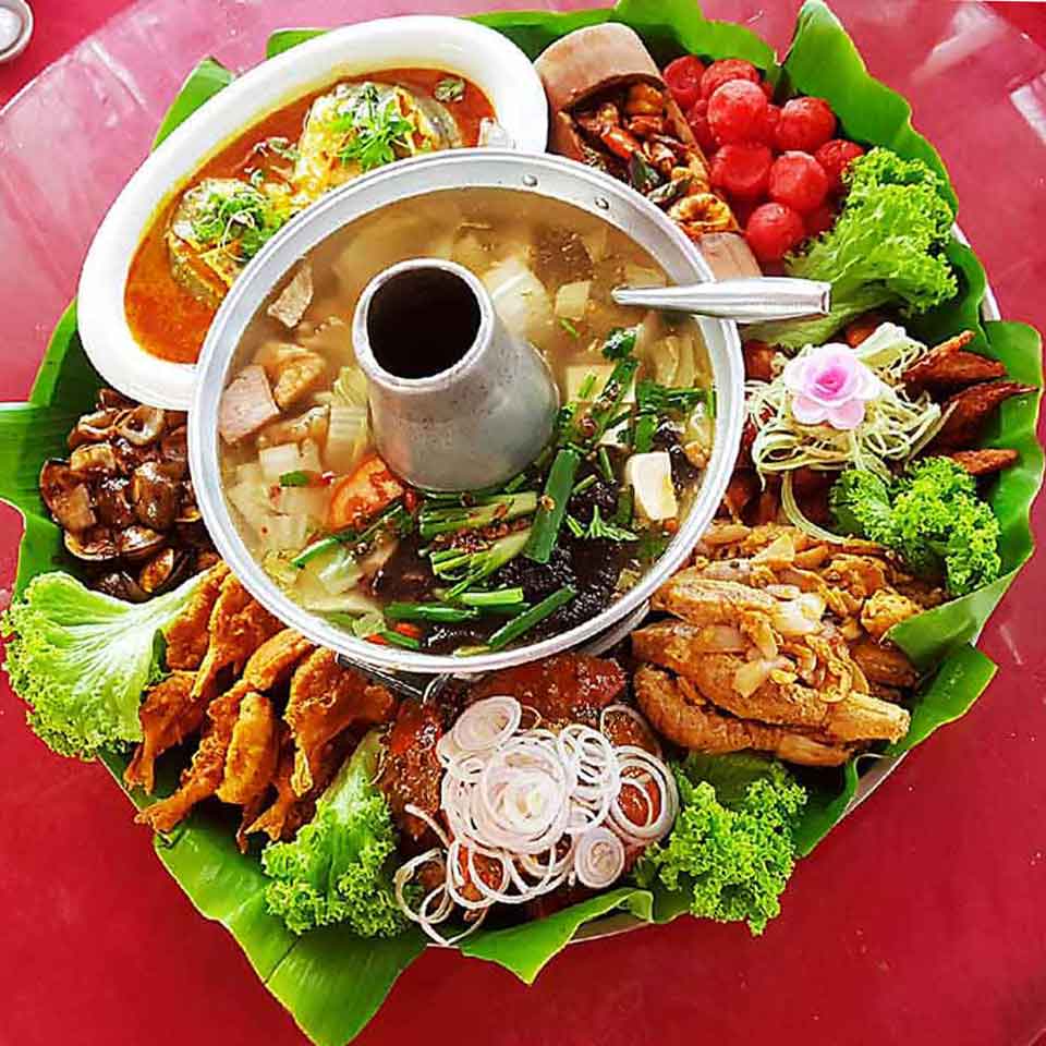 Seafood Sepecial - Seafood Steamboat