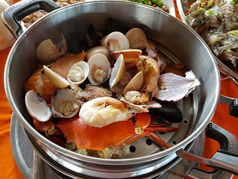 Seafood Hot Pot